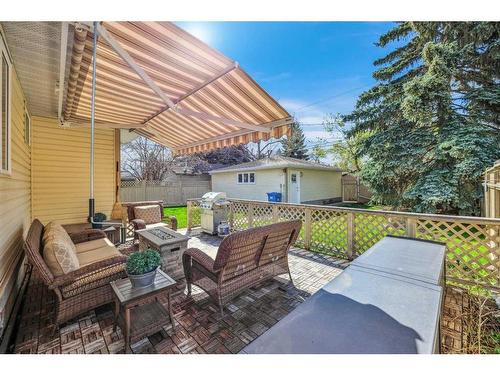 7319 37 Avenue Nw, Calgary, AB - Outdoor With Deck Patio Veranda With Exterior