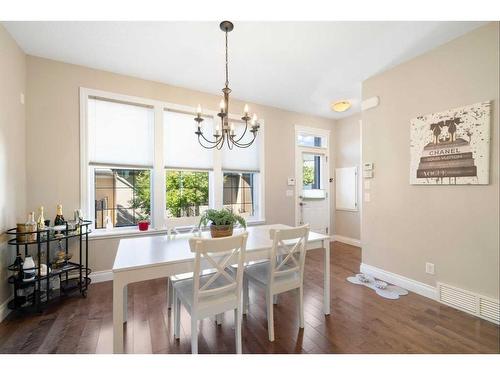 428 Quarry Park Boulevard Se, Calgary, AB - Indoor Photo Showing Dining Room