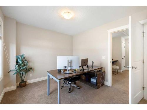 428 Quarry Park Boulevard Se, Calgary, AB - Indoor Photo Showing Office
