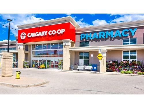 373 Kincora Drive Nw, Calgary, AB - Indoor Photo Showing Other Room