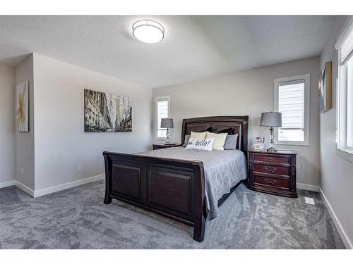 4231 63 Avenue, Innisfail, AB - Indoor Photo Showing Bedroom