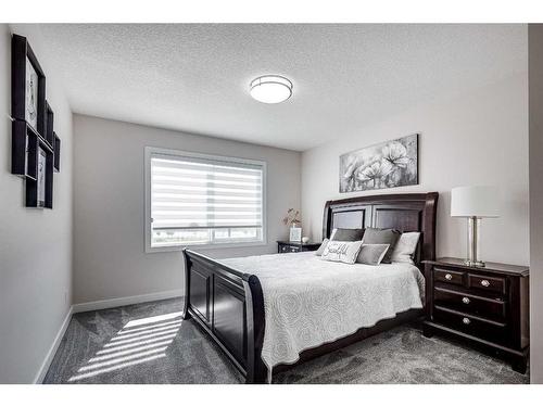 4231 63 Avenue, Innisfail, AB - Indoor Photo Showing Bedroom