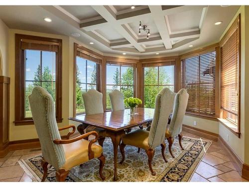 116 Elbow Ridge Bluffs, Rural Rocky View County, AB - Indoor Photo Showing Dining Room