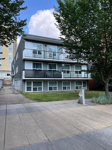 228 13 Avenue Sw, Calgary, AB - Outdoor With Facade