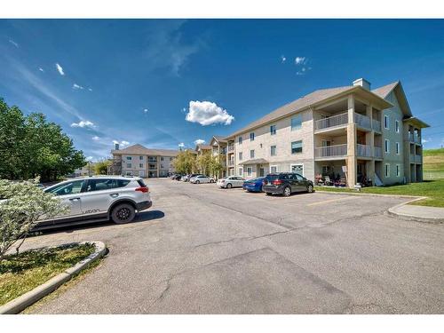 302-3000 Citadel Meadow Point Nw, Calgary, AB - Outdoor With Balcony