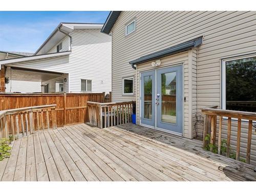17 Applemont Place Se, Calgary, AB - Outdoor With Deck Patio Veranda With Exterior