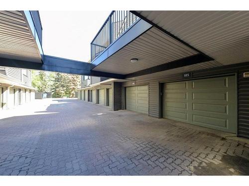 185-87 Glamis Green Sw, Calgary, AB - Outdoor With Exterior