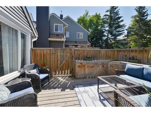 185-87 Glamis Green Sw, Calgary, AB - Outdoor With Deck Patio Veranda With Exterior