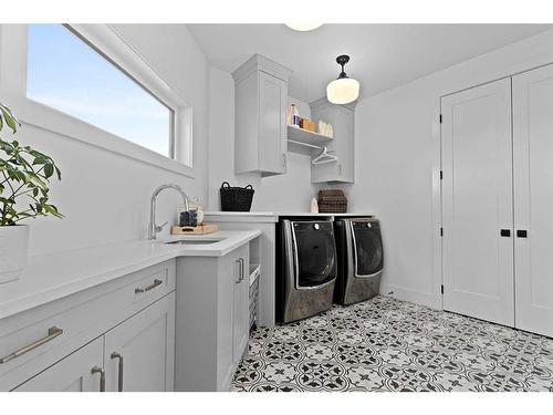 22 Coutts Close, Olds, AB - Indoor Photo Showing Laundry Room