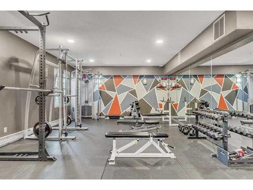 200-1414 17 Street Se, Calgary, AB - Indoor Photo Showing Gym Room