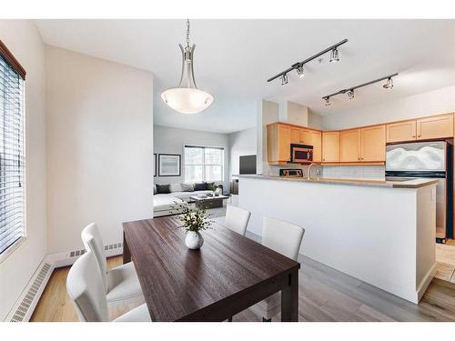 200-1414 17 Street Se, Calgary, AB - Indoor