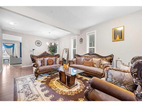 115 Saddlelake Way Ne, Calgary, AB - Indoor Photo Showing Living Room