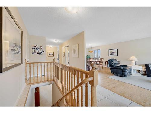 176 Strathaven Circle Sw, Calgary, AB - Indoor Photo Showing Other Room