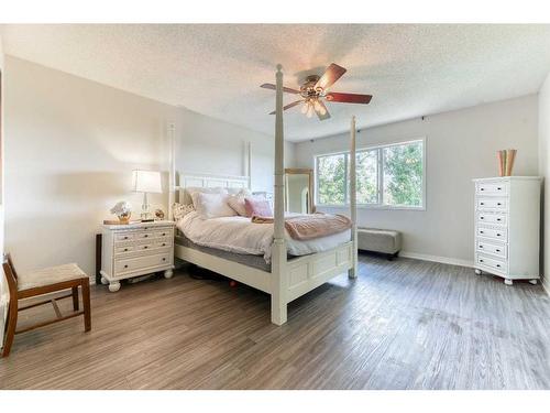 48 Prestwick Estate Way Se, Calgary, AB - Indoor Photo Showing Bedroom