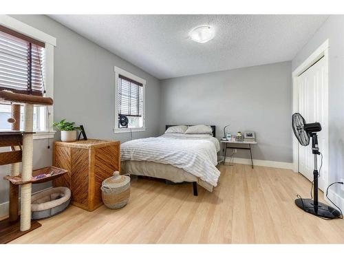 48 Prestwick Estate Way Se, Calgary, AB - Indoor Photo Showing Bedroom