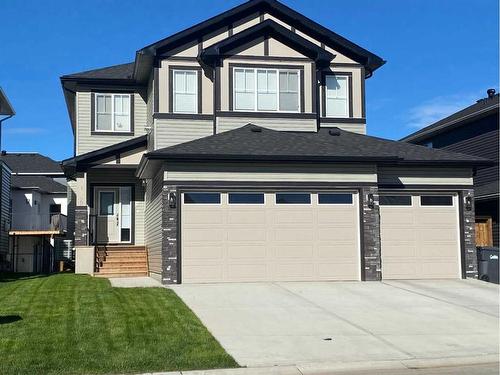 729 Mandalay Avenue Nw, Carstairs, AB - Outdoor With Facade