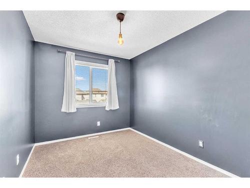 122 Cranford Close Se, Calgary, AB - Indoor Photo Showing Other Room