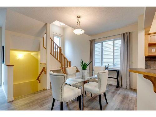 49 Everglen Crescent Sw, Calgary, AB - Indoor Photo Showing Dining Room