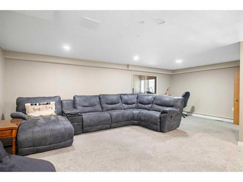 3615 Umber Place Nw, Calgary, AB - Indoor Photo Showing Basement