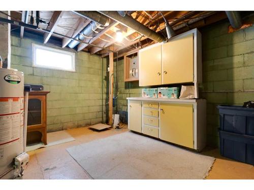 2538 Township Road 340, Rural Mountain View County, AB - Indoor Photo Showing Basement