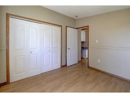 543 Pioneer Drive, Irricana, AB - Indoor Photo Showing Other Room