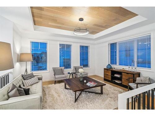 29 Timberline Court Sw, Calgary, AB - Indoor Photo Showing Living Room