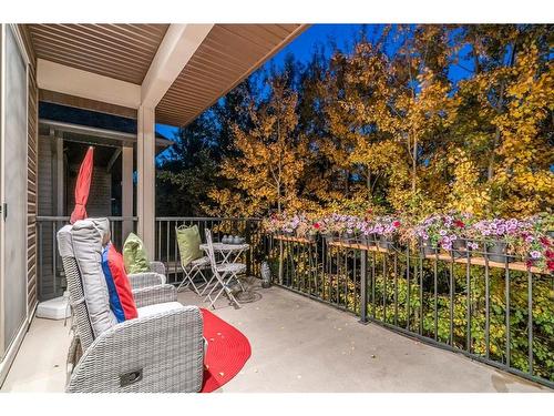 23 Cortina Villas Sw, Calgary, AB - Outdoor With Deck Patio Veranda