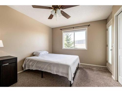 1807-140 Sagewood Boulevard Sw, Airdrie, AB - Indoor Photo Showing Bedroom