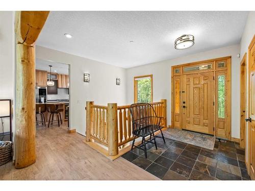 27 Woodlands Estates Crescent, Rural Rocky View County, AB - Indoor Photo Showing Other Room