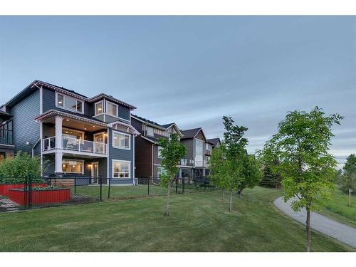 233 Kingsmere Cove Se, Airdrie, AB - Outdoor