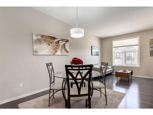 160 Ascot Point Sw, Calgary, AB - Indoor Photo Showing Dining Room