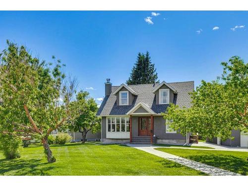 3515 2 Avenue Sw, Calgary, AB - Outdoor With Facade