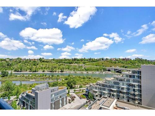 1208-128 2 Street Sw, Calgary, AB - Outdoor With View