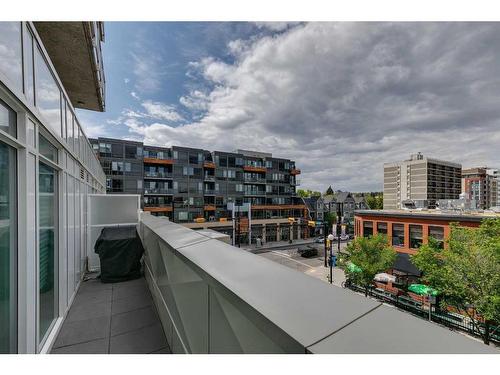 301-1087 2 Avenue Nw, Calgary, AB - Outdoor With Balcony