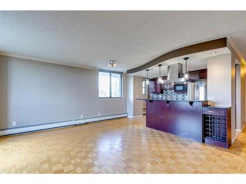 604-215 14 Avenue Sw, Calgary, AB - Indoor