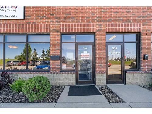 Unit 307-3750 46 Avenue Se, Calgary, AB 