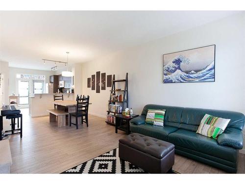 35 Walden Walk Se, Calgary, AB - Indoor Photo Showing Other Room