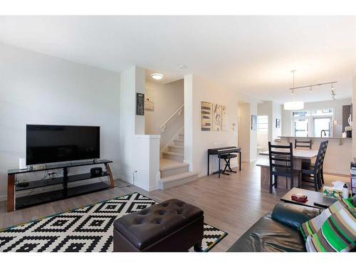 35 Walden Walk Se, Calgary, AB - Indoor Photo Showing Bathroom