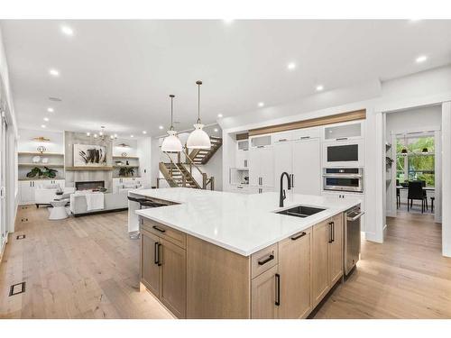 4024 4 Avenue Sw, Calgary, AB - Indoor Photo Showing Kitchen With Double Sink With Upgraded Kitchen