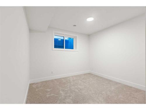 4024 4 Avenue Sw, Calgary, AB - Indoor Photo Showing Other Room