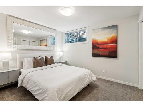 507-338 Seton Circle Se, Calgary, AB - Indoor Photo Showing Bedroom