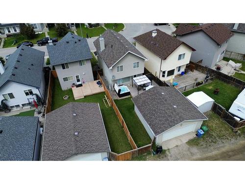 182 Cranberry Close Se, Calgary, AB - Outdoor