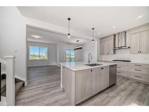 693 Creekmill Court Sw, Airdrie, AB - Indoor Photo Showing Kitchen