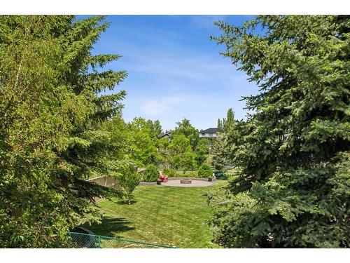 215 Douglasview Road Se, Calgary, AB - Outdoor