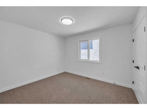 122 Baysprings Gardens, Airdrie, AB - Indoor Photo Showing Other Room