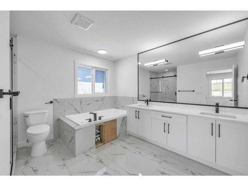 122 Baysprings Gardens, Airdrie, AB - Indoor Photo Showing Bathroom