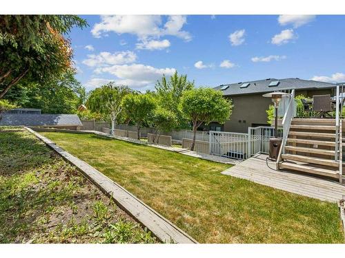 850 37 Street Nw, Calgary, AB - Outdoor