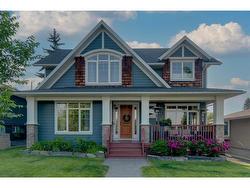 3035 25 Street SW Calgary, AB T3E 1Y2