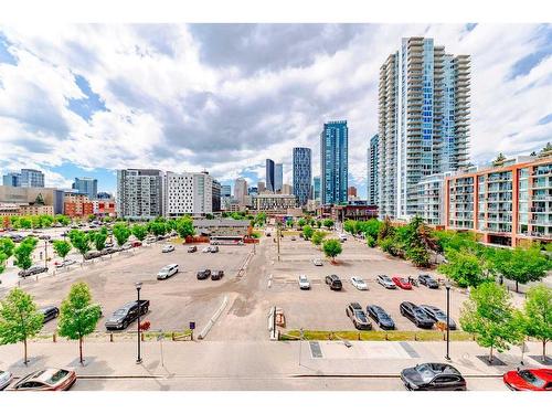 422-615 6 Avenue Se, Calgary, AB - Outdoor With View