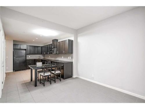 1901-211 13 Avenue Se, Calgary, AB - Indoor Photo Showing Kitchen